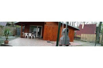 Słowacja Chata Šaštín - Stráže, Zewnątrz